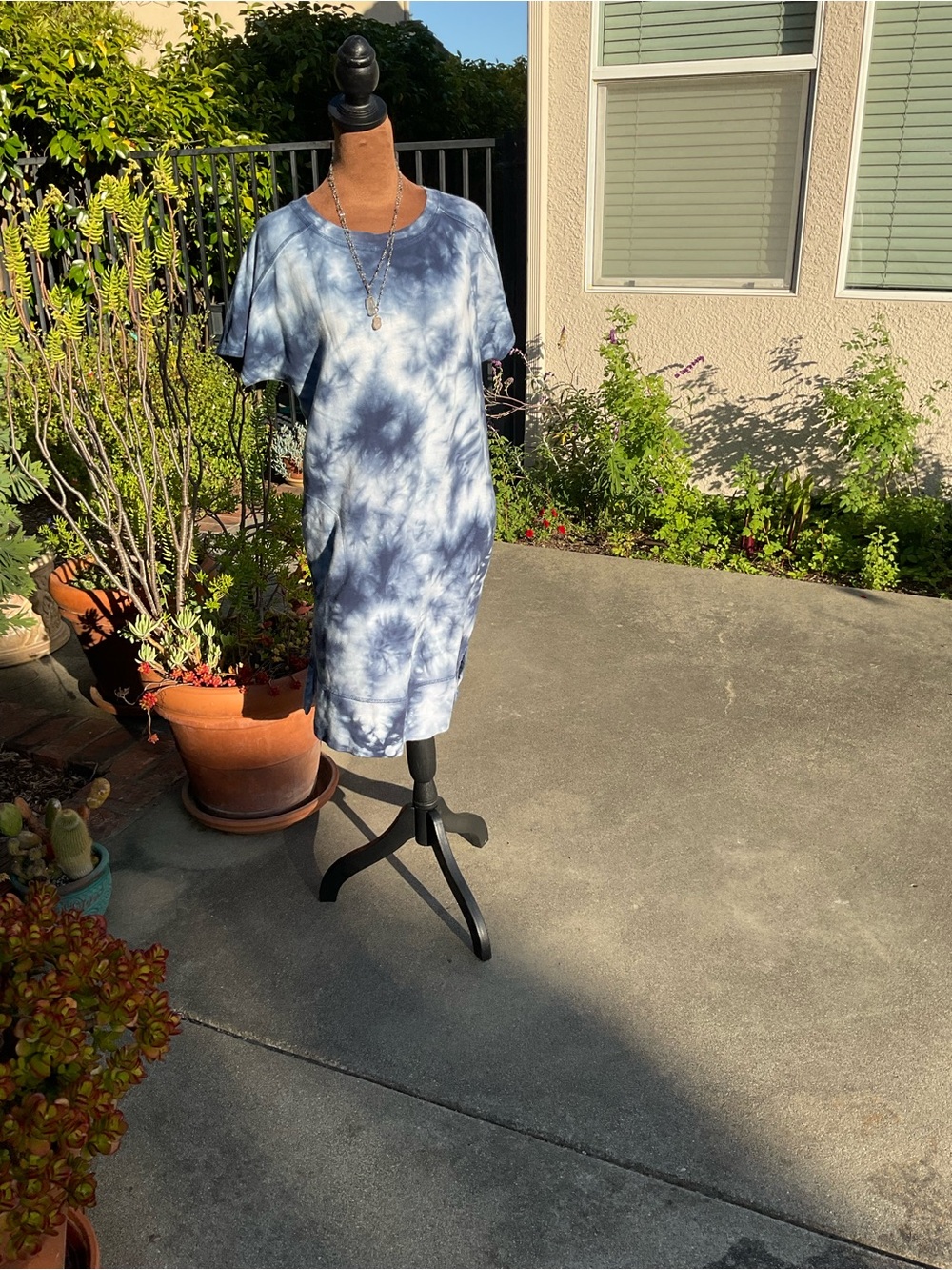 Chico's Blue Tie-Dye Zenergy Tunic